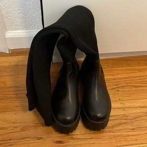 Steve Madden Paris Black Knee High Sock Boot. Size Women’s 6.5